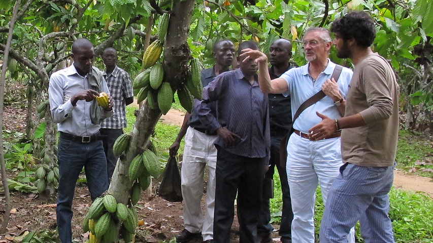 Uganda: partnership with farmers
